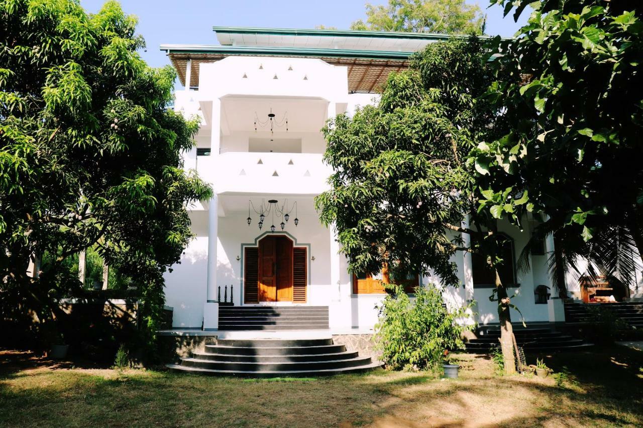 Hotel Sea Avenue - Eco Garden Tangalle Exterior foto